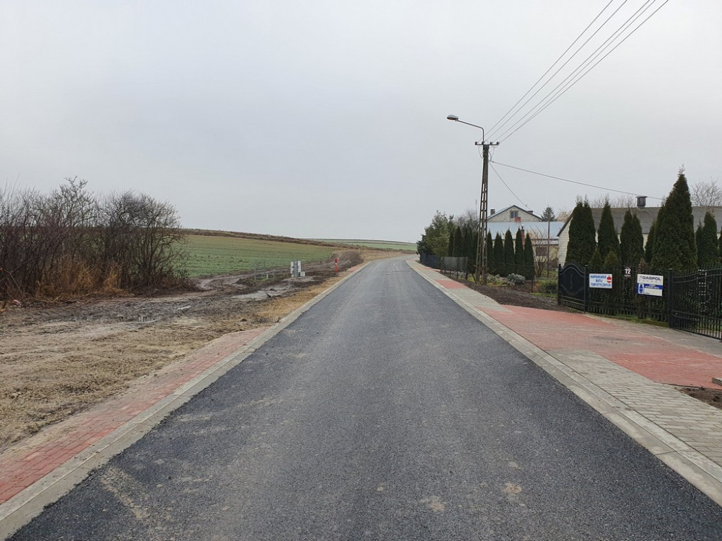 Hrubieszów: Budowa ul. Diamentowej zakończona - ZDJĘCIA