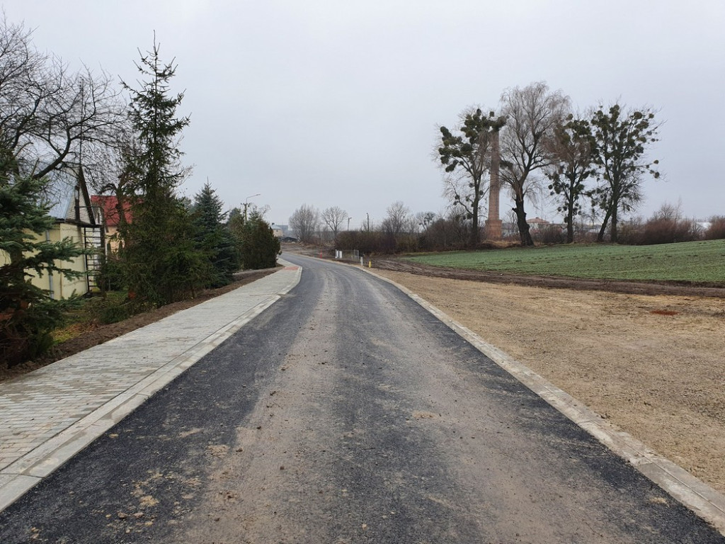 Hrubieszów: Budowa ul. Diamentowej zakończona - ZDJĘCIA