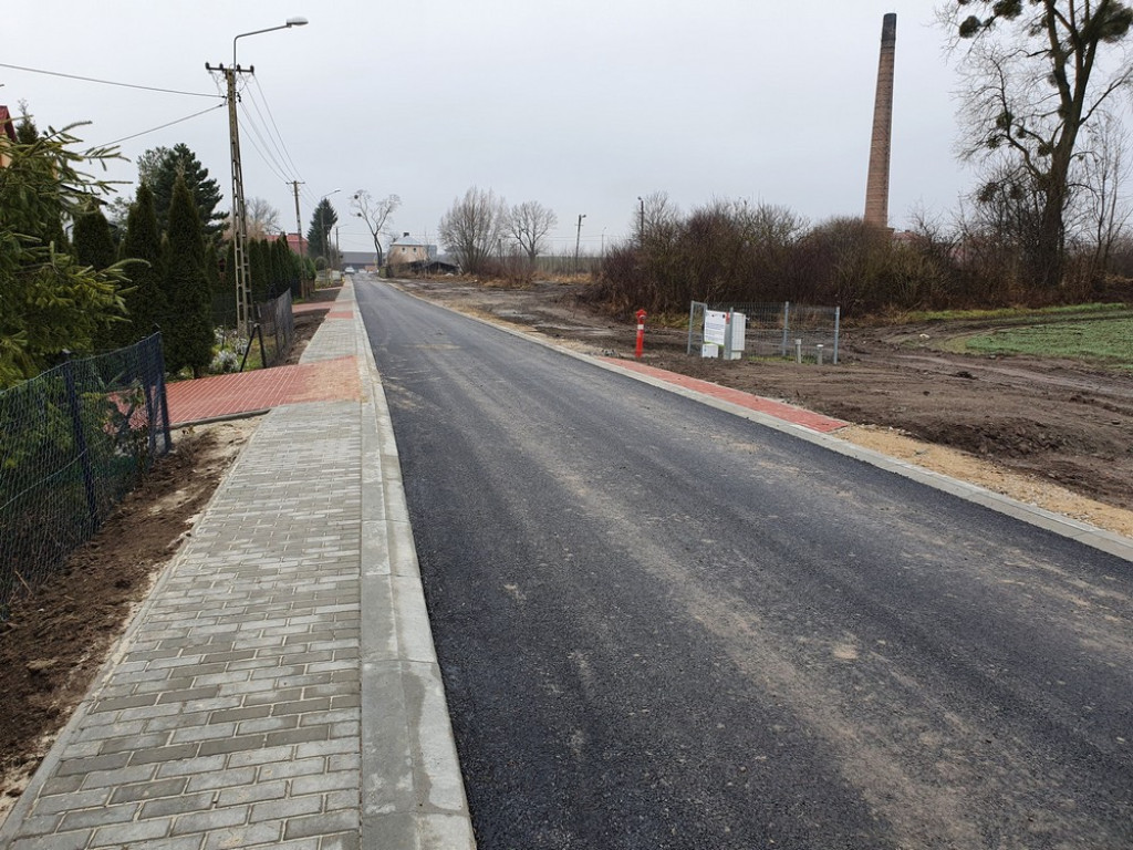 Hrubieszów: Budowa ul. Diamentowej zakończona - ZDJĘCIA