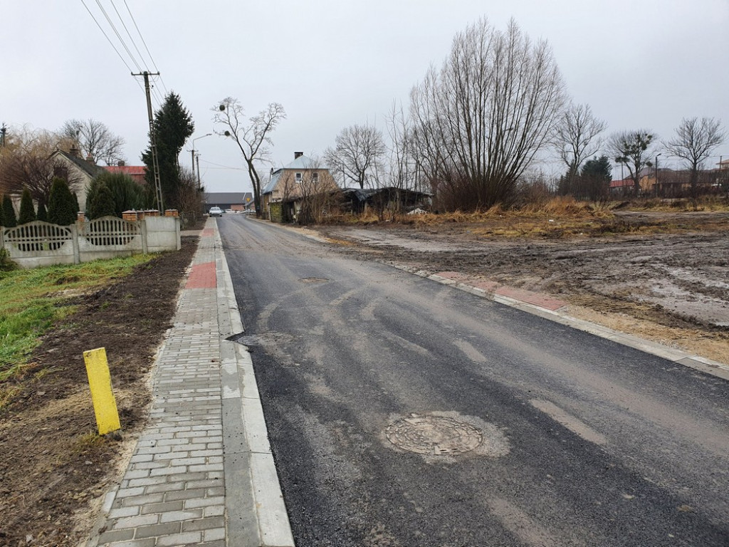 Hrubieszów: Budowa ul. Diamentowej zakończona - ZDJĘCIA