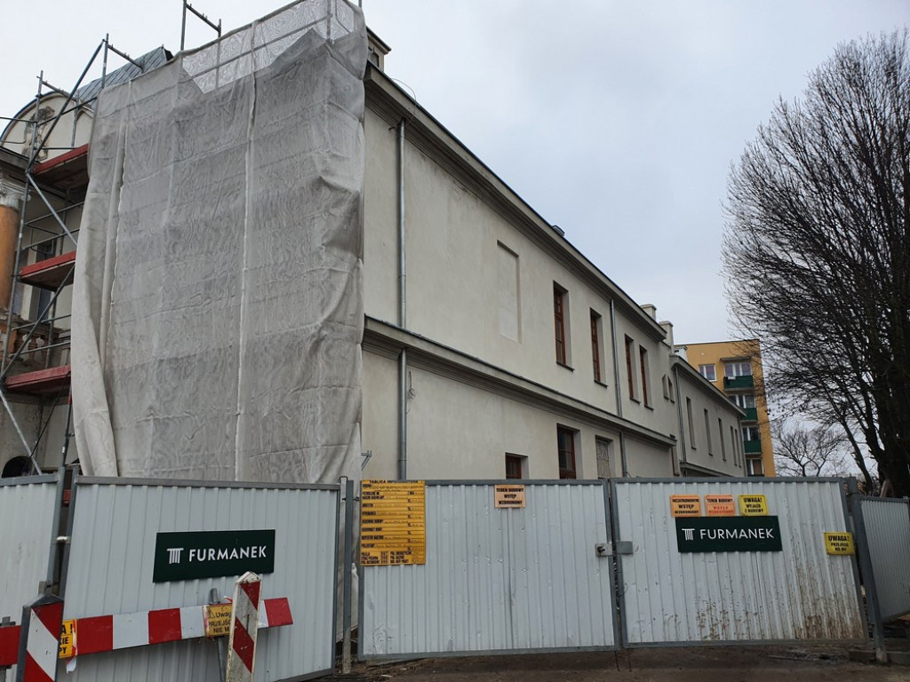 Hrubieszów: Remont Syndykatu Rolniczego się przedłuża - ZDJĘCIA