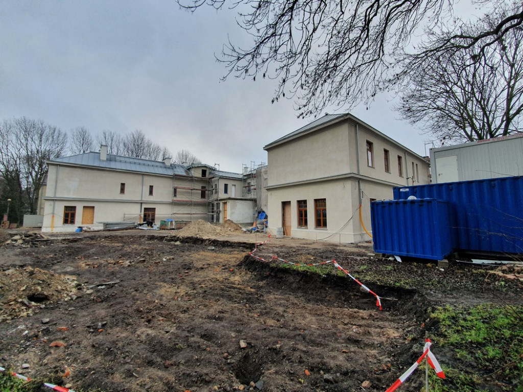 Hrubieszów: Remont Syndykatu Rolniczego się przedłuża - ZDJĘCIA