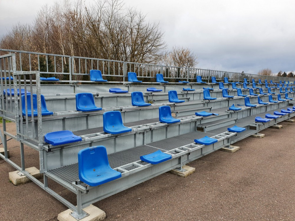Hrubieszów: Świąteczna demolka na stadionie - ZDJĘCIA