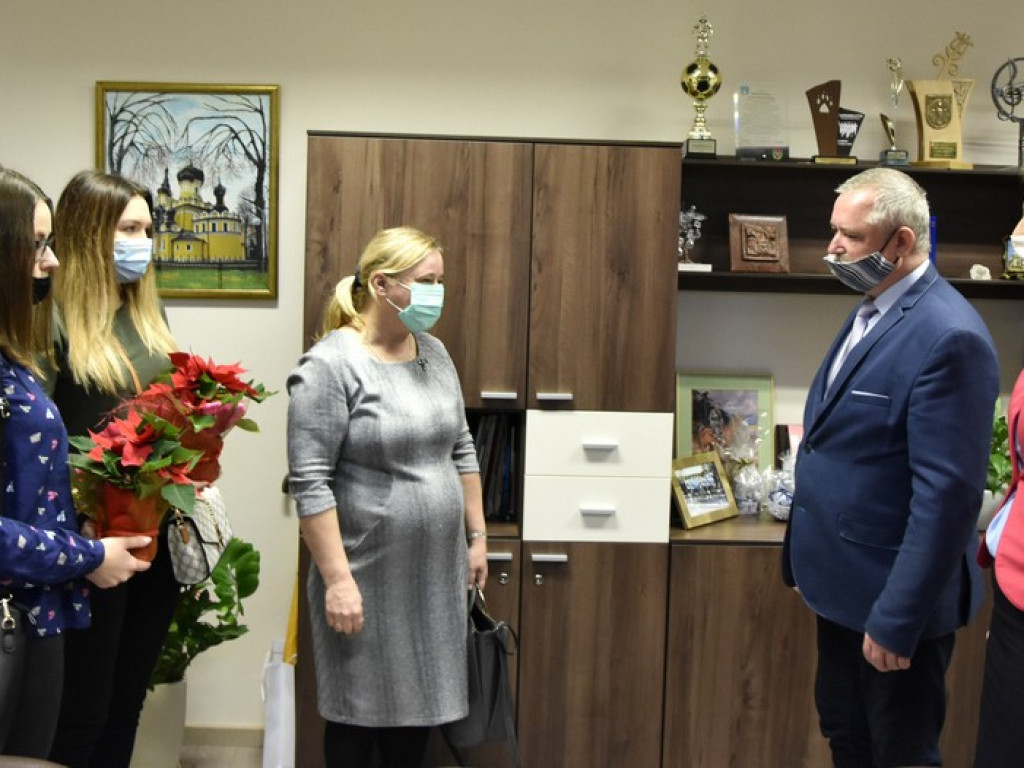 Hrubieszów: Stypendia dla najzdolniejszych uczniów szkół średnich - ZDJĘCIA
