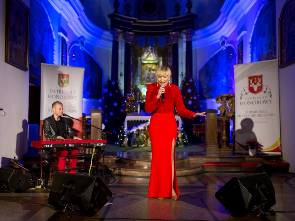 Hrubieszów: Noworoczny Koncert Kolęd Magdy Steczkowskiej - ZDJĘCIA