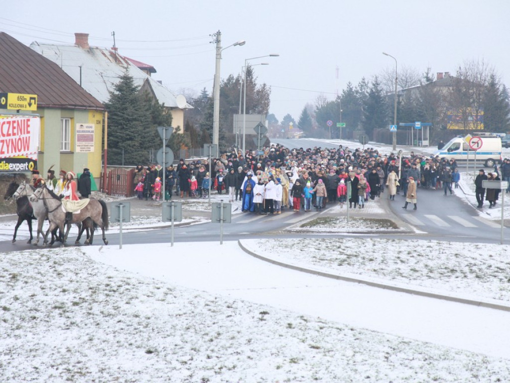 Hrubieszowski Orszak Trzech Króli 5 lat temu - ZDJĘCIA, WIDEO