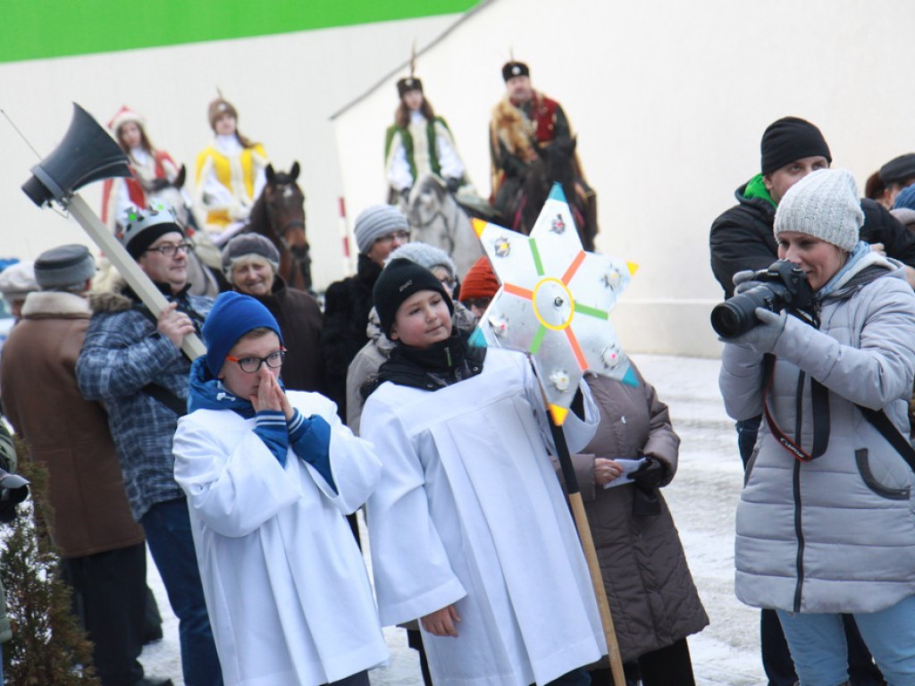 Hrubieszowski Orszak Trzech Króli 5 lat temu - ZDJĘCIA, WIDEO