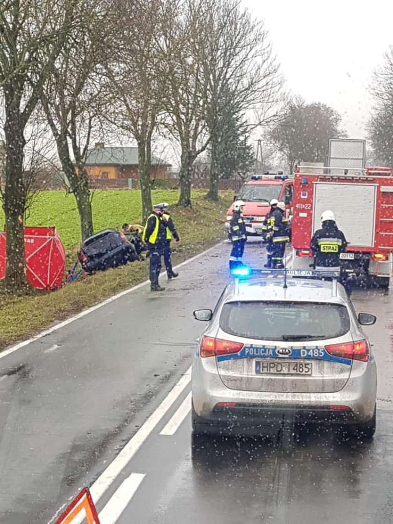 Tragiczny wypadek w Terebiniu. Zginął kierowca opla - ZDJĘCIA