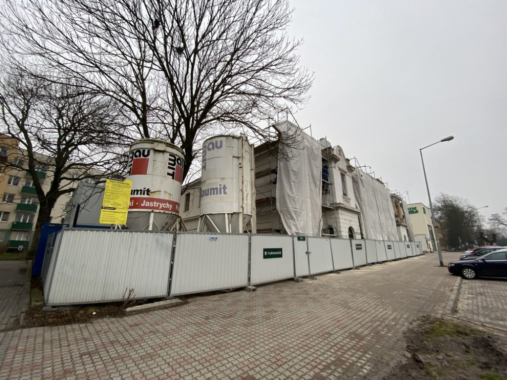 Hrubieszów: Trwa remont budynku Syndykatu Rolniczego - ZDJĘCIA