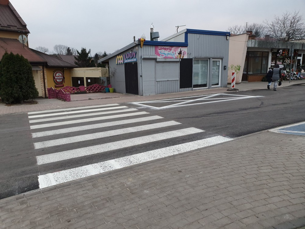 Hrubieszów: Więcej parkingów na Prostej, węższy przejazd