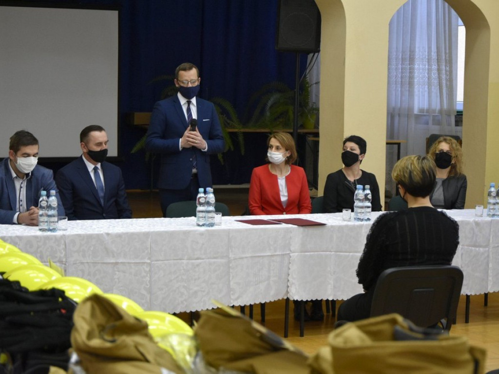 Wiceminister przekazał nowy sprzęt dla druhów z gminy Hrubieszów - ZDJĘCIA, WIDEO