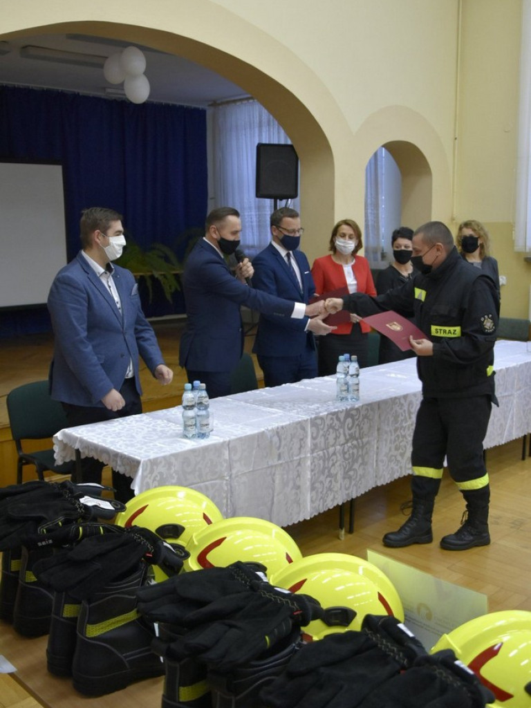 Wiceminister przekazał nowy sprzęt dla druhów z gminy Hrubieszów - ZDJĘCIA, WIDEO