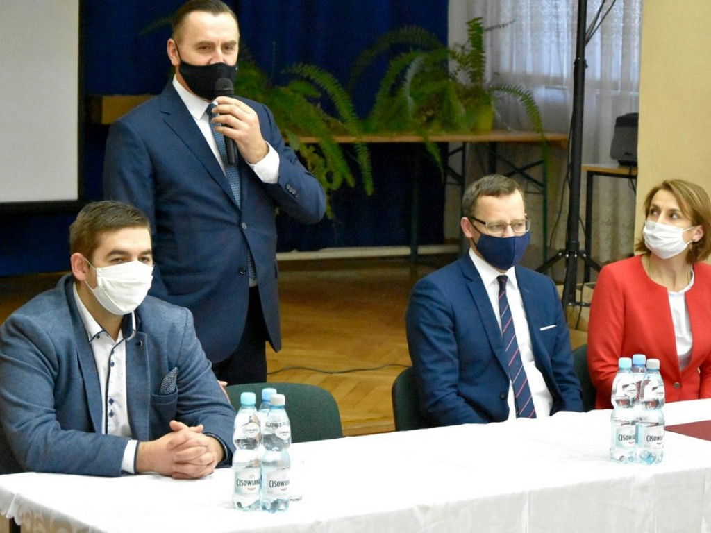 Wiceminister przekazał nowy sprzęt dla druhów z gminy Hrubieszów - ZDJĘCIA, WIDEO