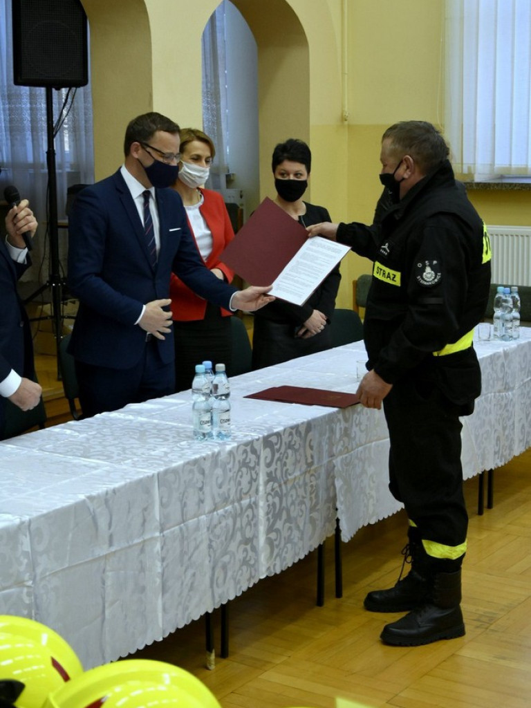 Wiceminister przekazał nowy sprzęt dla druhów z gminy Hrubieszów - ZDJĘCIA, WIDEO