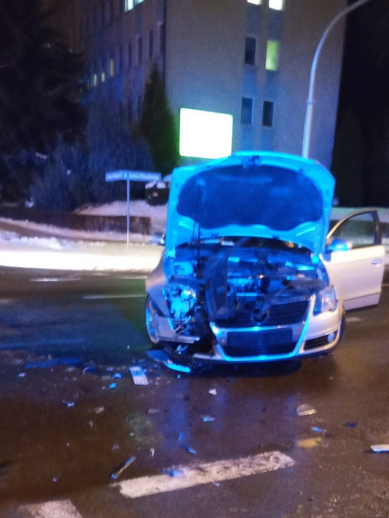 Hrubieszów: Wypadek na skrzyżowaniu Piłsudskiego, Ludnej i Mickiewicza - ZDJĘCIA