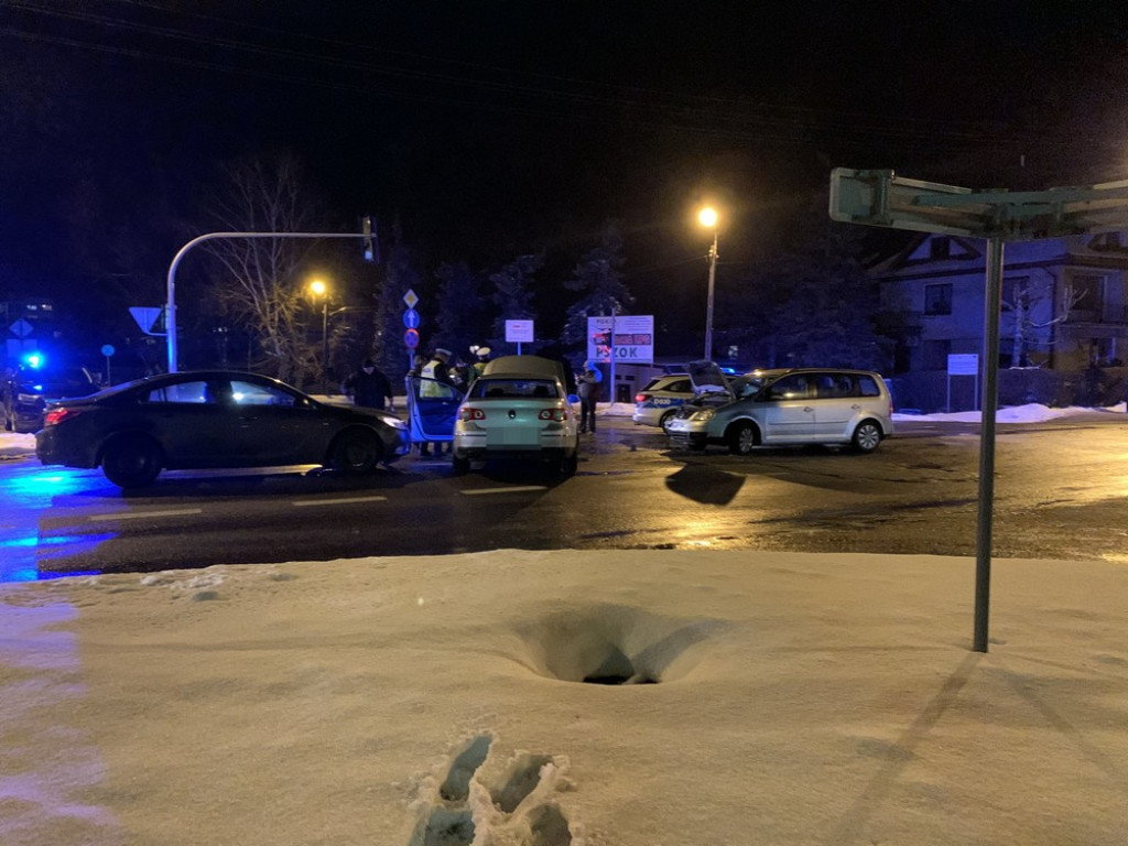 Hrubieszów: Wypadek na skrzyżowaniu Piłsudskiego, Ludnej i Mickiewicza - ZDJĘCIA