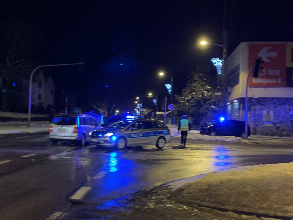 Hrubieszów: Wypadek na skrzyżowaniu Piłsudskiego, Ludnej i Mickiewicza - ZDJĘCIA