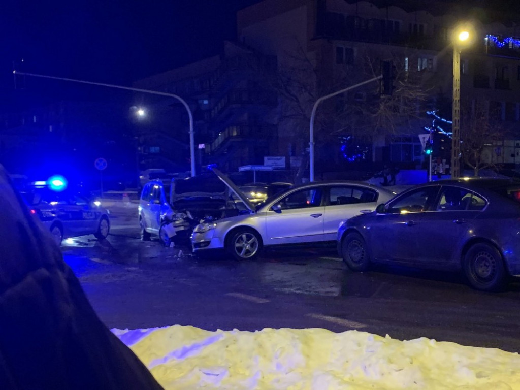 Hrubieszów: Wypadek na skrzyżowaniu Piłsudskiego, Ludnej i Mickiewicza - ZDJĘCIA