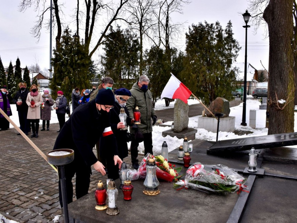 Hrubieszów: 77. Rocznica Powstania 27. Wołyńskiej Dywizji Piechoty Armii Krajowej - ZDJĘCIA