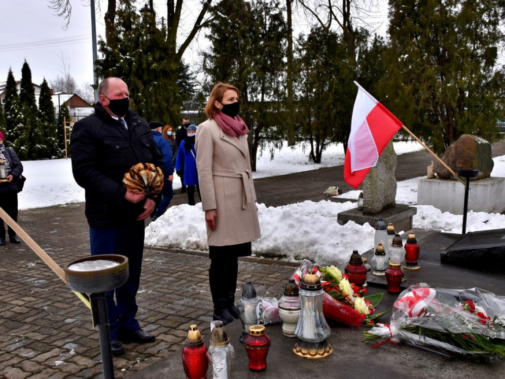 Hrubieszów: 77. Rocznica Powstania 27. Wołyńskiej Dywizji Piechoty Armii Krajowej - ZDJĘCIA