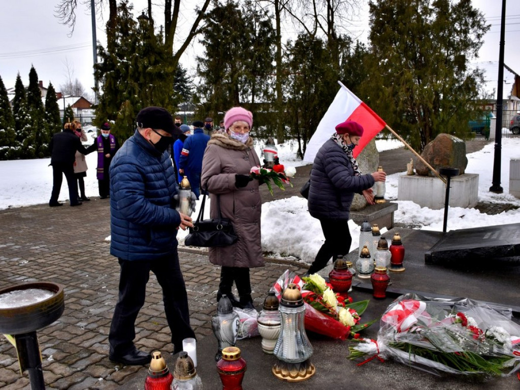 Hrubieszów: 77. Rocznica Powstania 27. Wołyńskiej Dywizji Piechoty Armii Krajowej - ZDJĘCIA