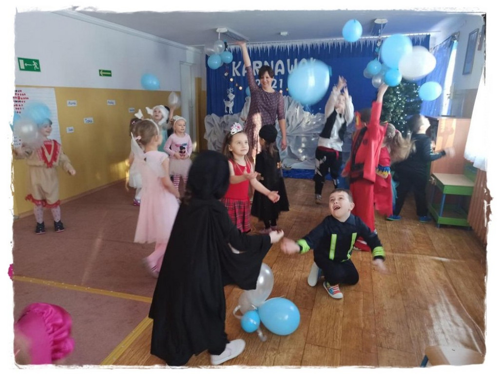 Bal karnawałowy w przedszkolu przy ul. Gródeckiej - ZDJĘCIA