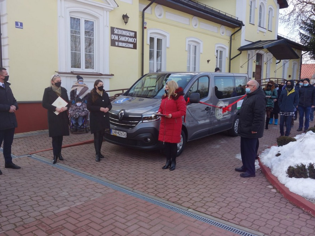 Nowy bus dla Środowiskowego Domu Samopomocy w Hrubieszowie - ZDJĘCIA