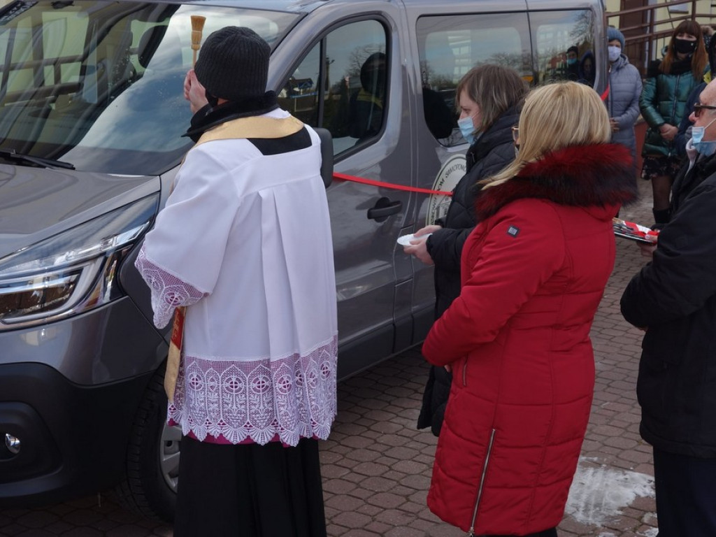 Nowy bus dla Środowiskowego Domu Samopomocy w Hrubieszowie - ZDJĘCIA