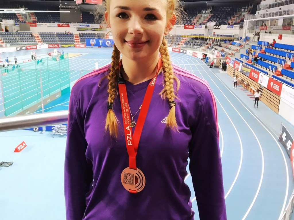 Brązowy medal Karoliny Tarnowskiej w Halowych Mistrzostwach Polski! - ZDJĘCIA