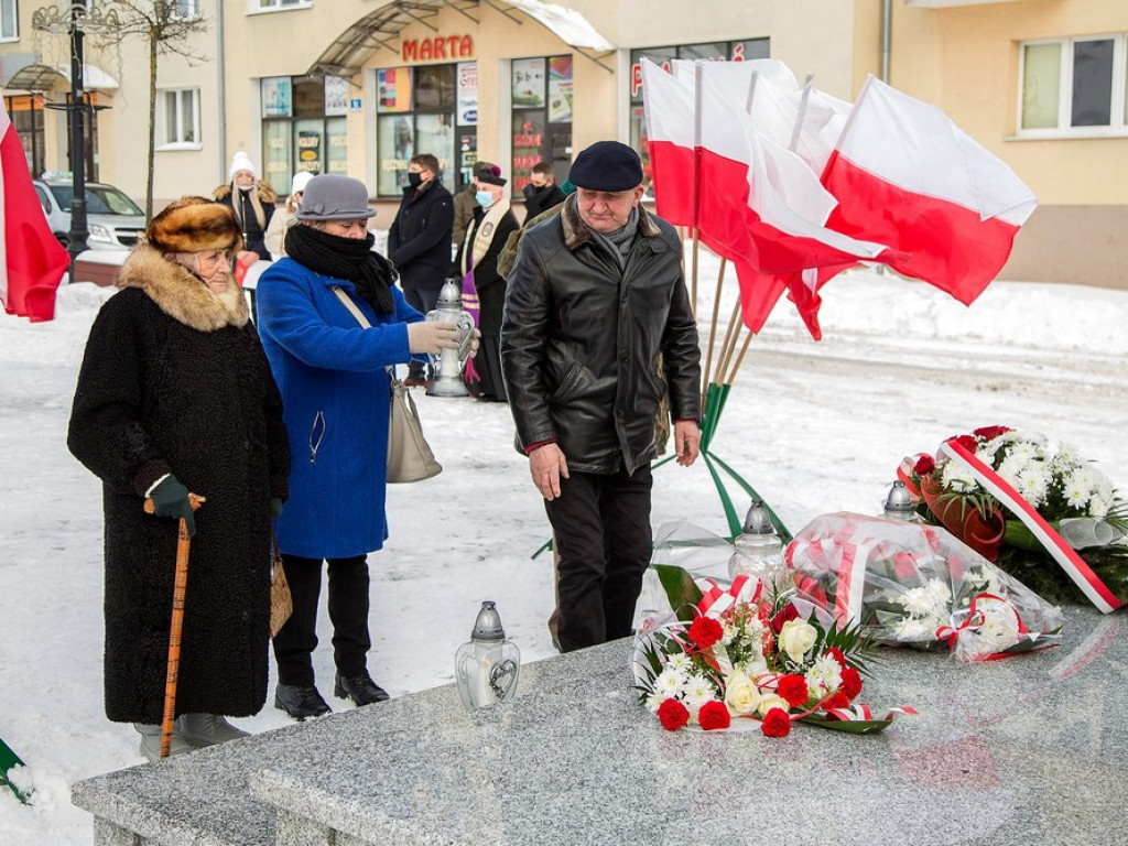 Hrubieszów: Uczczono rocznicę powstania Armii Krajowej - ZDJĘCIA