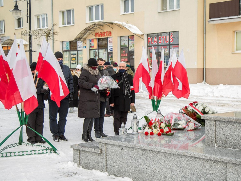 Hrubieszów: Uczczono rocznicę powstania Armii Krajowej - ZDJĘCIA
