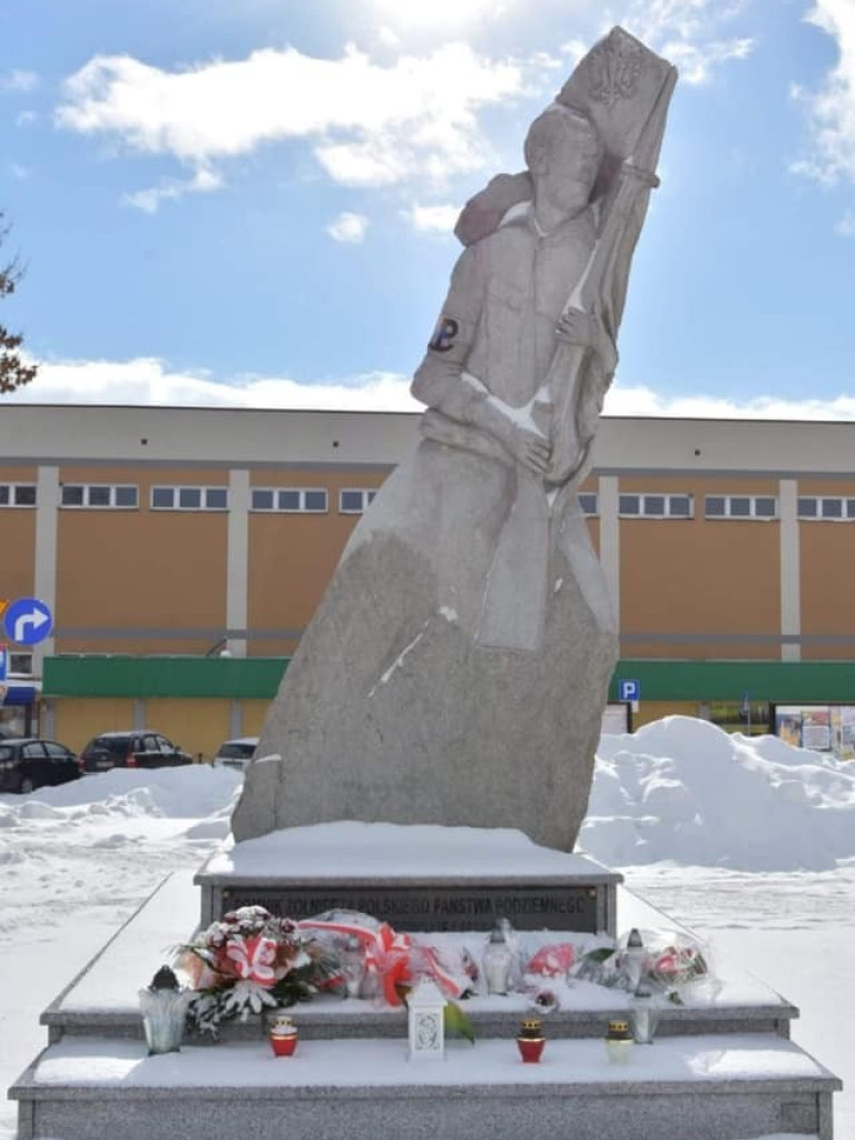 Hrubieszów: Uczczono rocznicę powstania Armii Krajowej - ZDJĘCIA