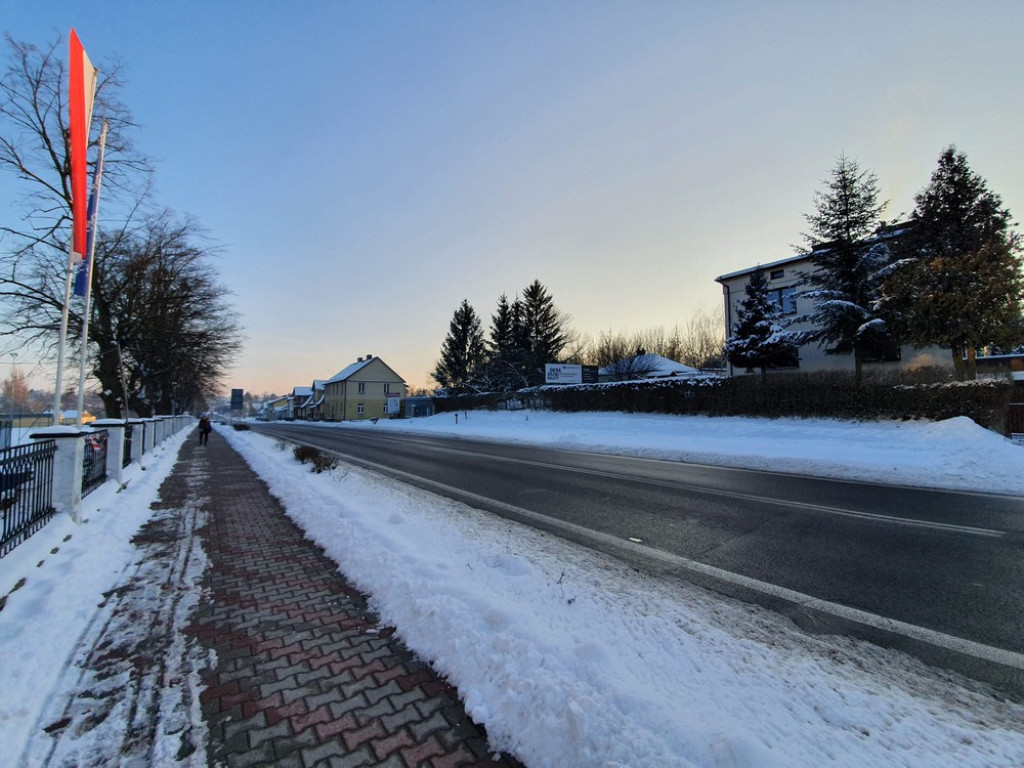 Hrubieszów: Pomoc dla województwa na parkingi przy basenie - ZDJĘCIA