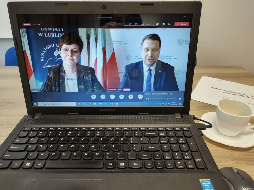 Hrubieszowska Poradnia Psychologiczno-Pedagogiczna szkoli razem z Kuratorium Oświaty W Lublinie i LSCDN - ZDJĘCIA