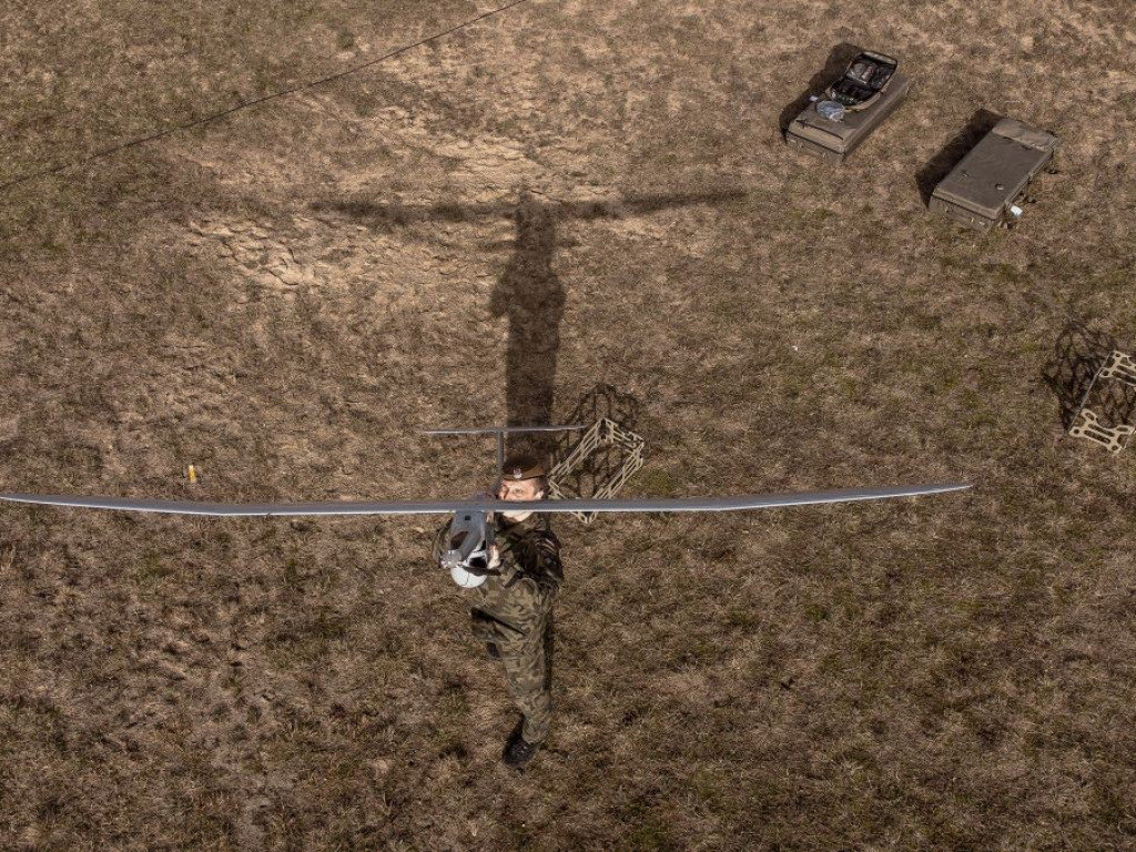 Operatorzy dronów ćwiczą na poligonie - ZDJĘCIA