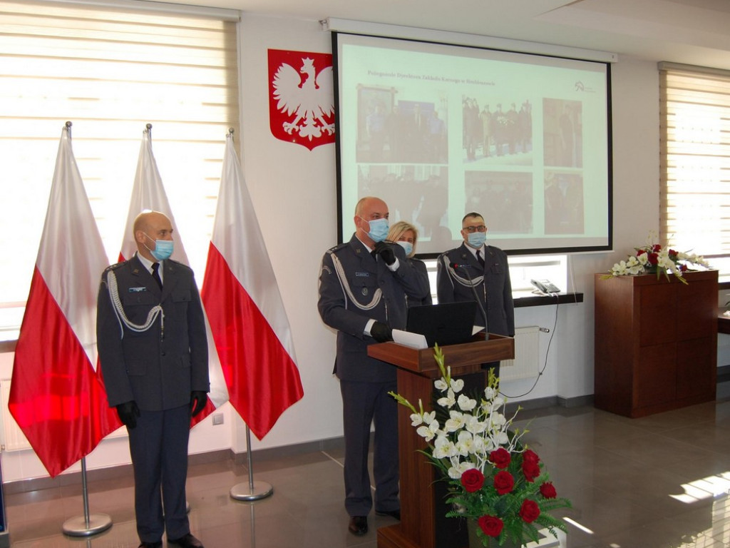 Święto Służby Więziennej w hrubieszowskim zakładzie karnym - awanse, odznaczenia, pożegnania - ZDJĘCIA