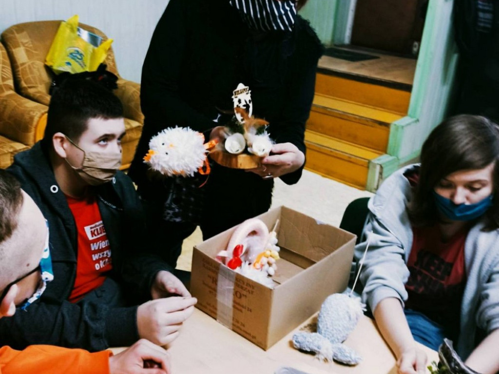 Caritas Hrubieszów zorganizował warsztaty rękodzieła - ZDJECIA