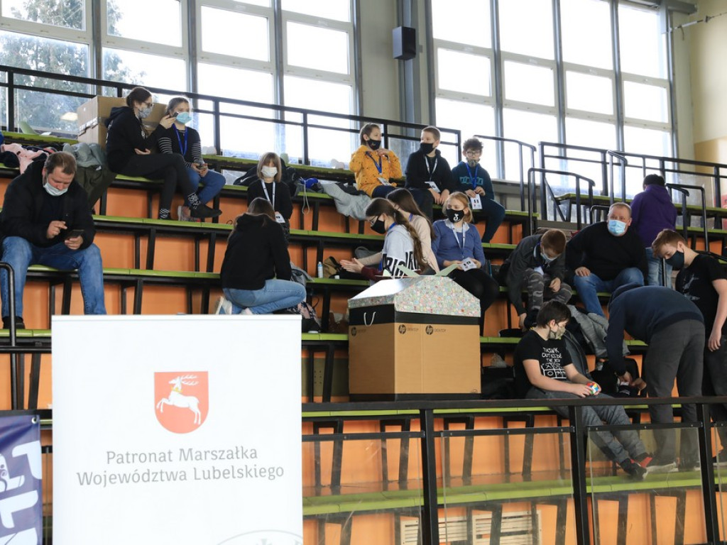 Hrubieszów: Za nami XIV Ogólnopolskie Zawody Modeli Szybowców Halowych klasy F1N - ZDJĘCIA, WIDEO