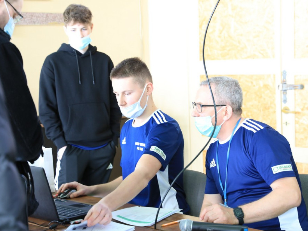 Hrubieszów: Za nami XIV Ogólnopolskie Zawody Modeli Szybowców Halowych klasy F1N - ZDJĘCIA, WIDEO