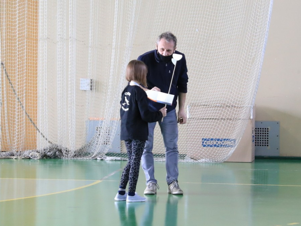 Hrubieszów: Za nami XIV Ogólnopolskie Zawody Modeli Szybowców Halowych klasy F1N - ZDJĘCIA, WIDEO