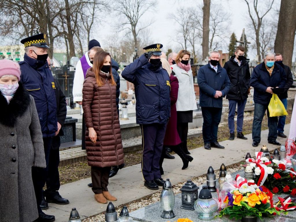 Hrubieszów uczcił 77. rocznica mordu dokonanego na kolejarzach w Gozdowie - ZDJĘCIA