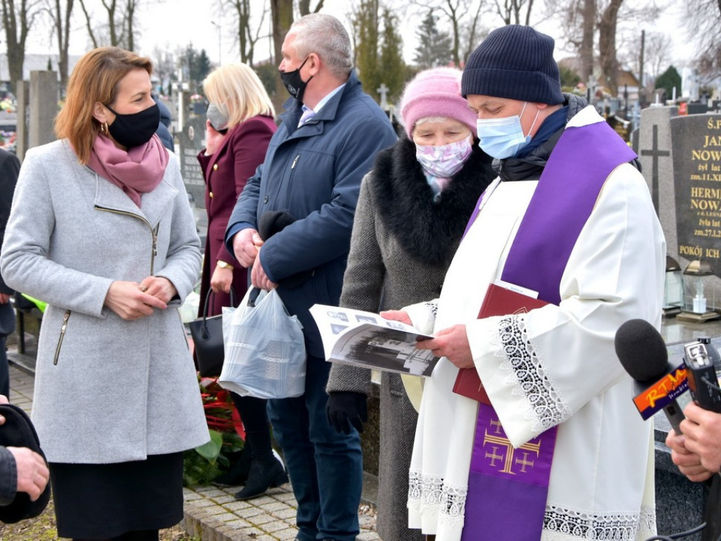 Hrubieszów uczcił 77. rocznica mordu dokonanego na kolejarzach w Gozdowie - ZDJĘCIA