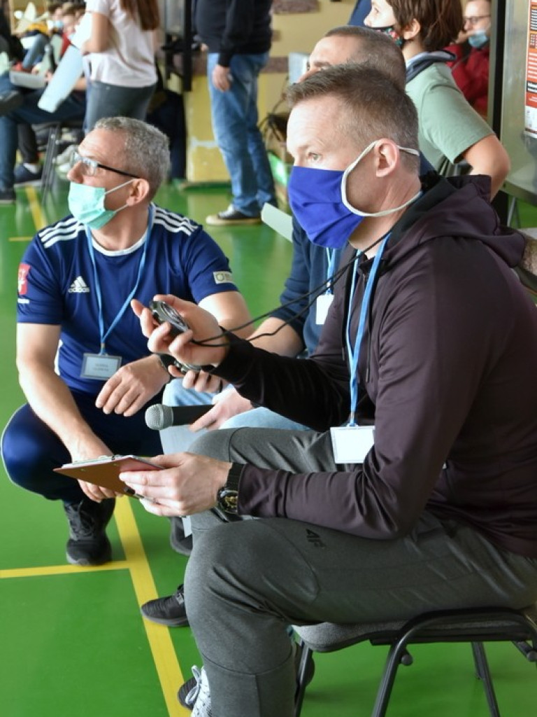 Hrubieszów: Wyniki XIV Ogólnopolskich Zawodów Modeli Szybowców Halowych klasy F1N - ZDJĘCIA, WIDEO