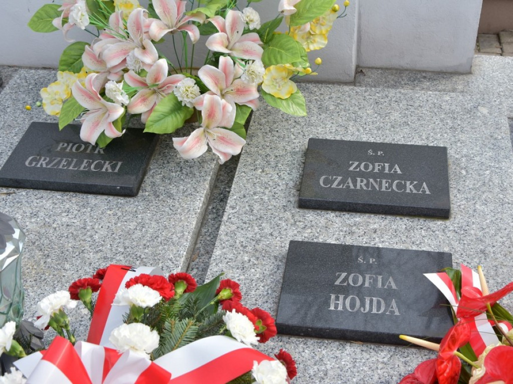 Hrubieszów uczcił 77. rocznica mordu dokonanego na kolejarzach w Gozdowie - ZDJĘCIA