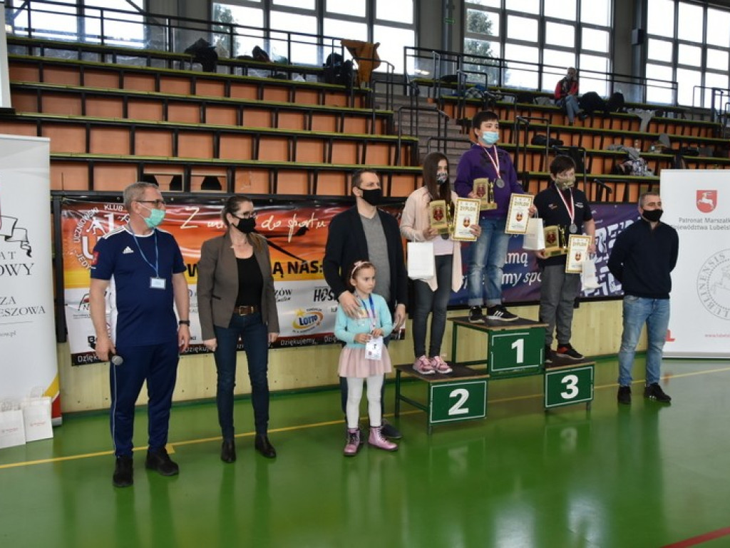 Hrubieszów: Wyniki XIV Ogólnopolskich Zawodów Modeli Szybowców Halowych klasy F1N - ZDJĘCIA, WIDEO