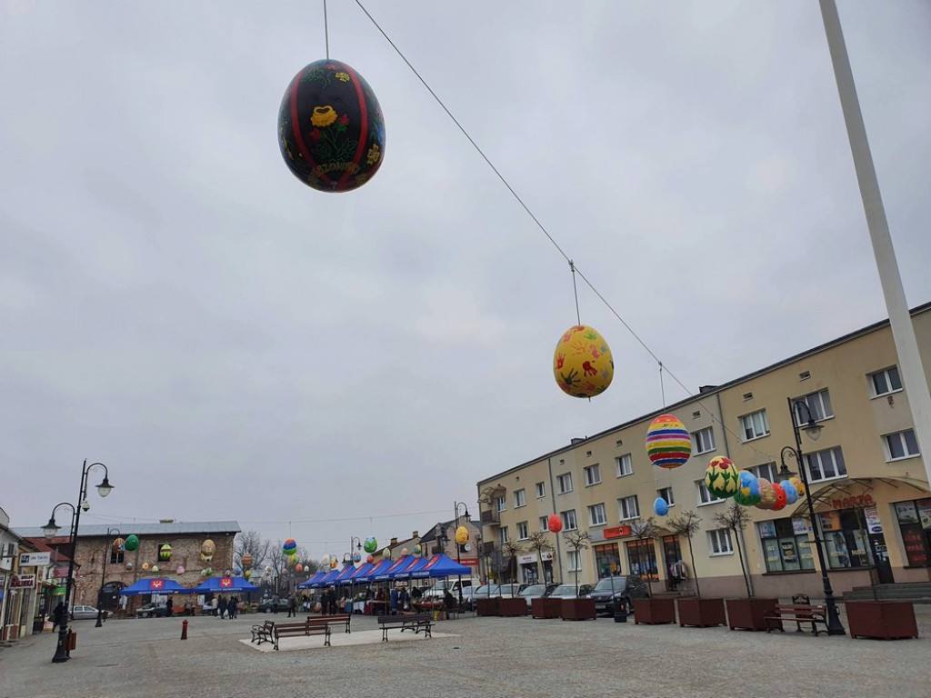 Hrubieszów: Wielkanocny Kiermasz Pisanek i Palm - ZDJĘCIA, WIDEO
