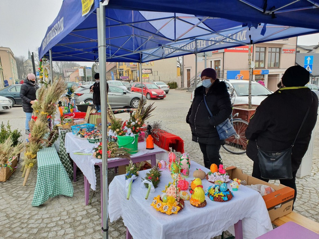 Hrubieszów: Wielkanocny Kiermasz Pisanek i Palm - ZDJĘCIA, WIDEO
