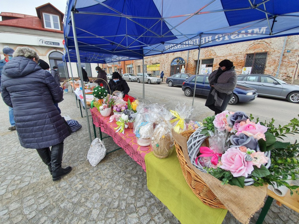 Hrubieszów: Wielkanocny Kiermasz Pisanek i Palm - ZDJĘCIA, WIDEO