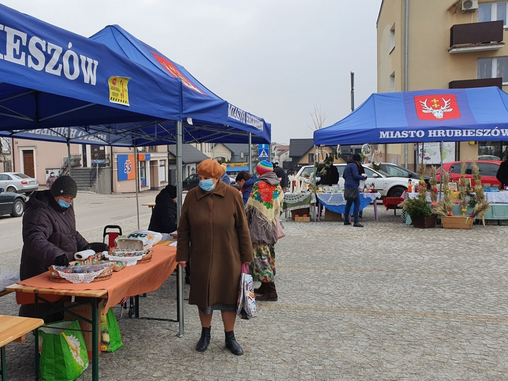 Hrubieszów: Wielkanocny Kiermasz Pisanek i Palm - ZDJĘCIA, WIDEO