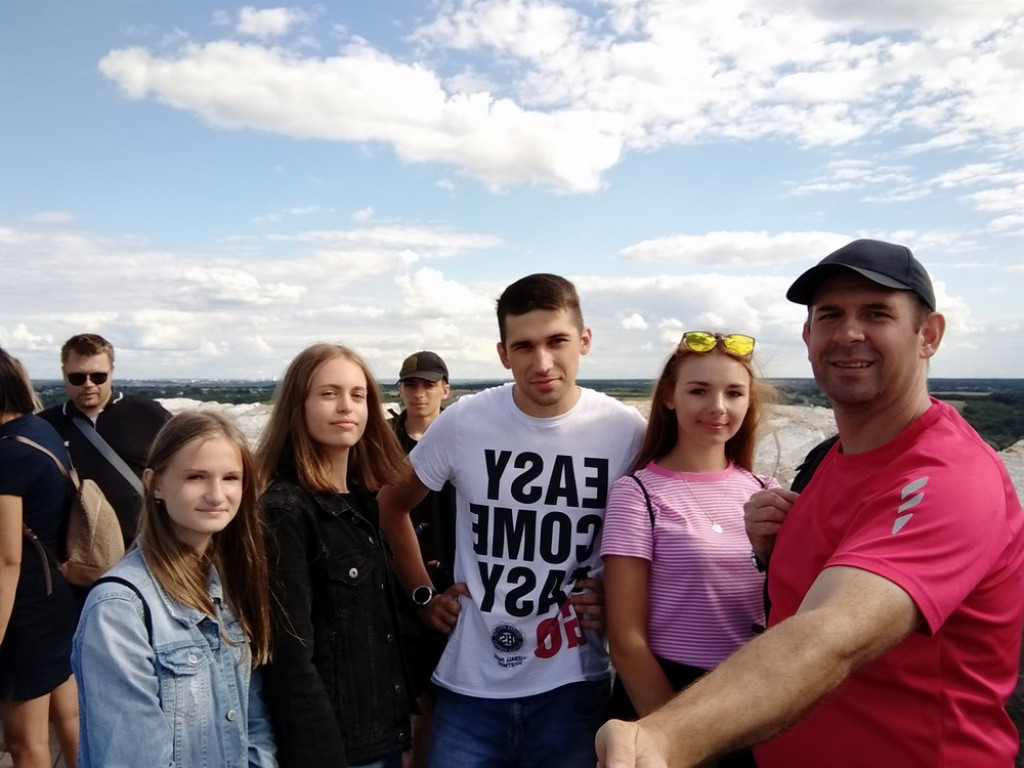 Rozmowa z Karoliną Tarnowską brązową medalistką Halowych Mistrzostwa Polski Juniorek w chodzie sportowym - ZDJĘCIA